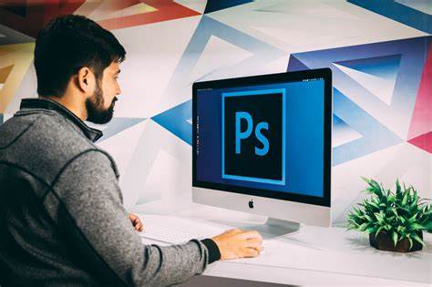 Photoshop (Latest Version)